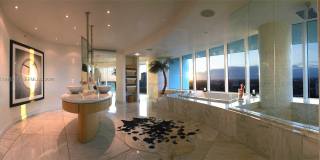 1643 Brickell Ave Gallery 17