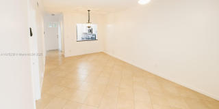 1100 Pine Dr Gallery 1