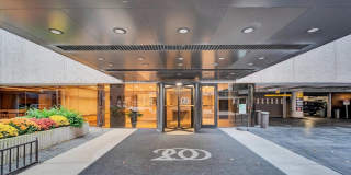 200 E Delaware Place Gallery 25