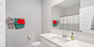 Like-new 4BR/3BA home in desirable St. Clair Place! Gallery 29