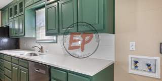 817 Lawrence Dr Gallery 7