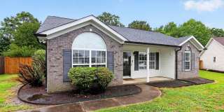 Beautiful ranch-style home near Wesley Chapel Gallery 1