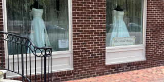 225 N WASHINGTON Street Gallery 33