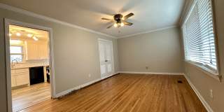 Remodeled beauty in Charolette Park Gallery 3