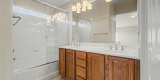 10560 Laurelwood Lake Avenue Gallery 16