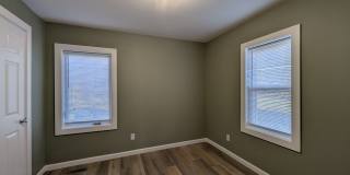 Newly Renovated 4 bedroom house Gallery 13