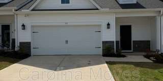 717 Isleworth Lane Gallery 1