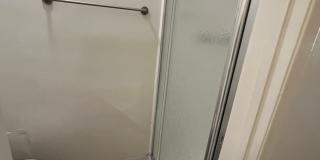 Spacious 2 Bed / 2 Bath with Large Balcony – Pet Friendly! Gallery 16