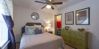 Reserve at Garden Oaks Gallery 22