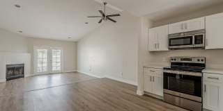 2 Bedroom 2 Bathroom Town-home in Central Phoenix!! Gallery 1