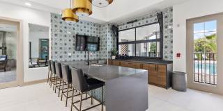 Magnolia at Powell Gallery 25