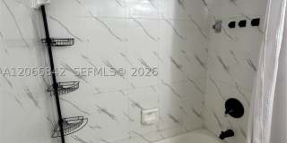 17515 NW 67th Ct Gallery 8