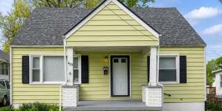 4 Bedroom Prelease for 27-28! Gallery 1