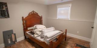 Modern 4bd Home - Fully Furnished Utilities Included Gallery 38