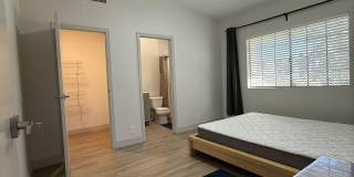 1222 W Baseline Road unit: 208 Gallery 12