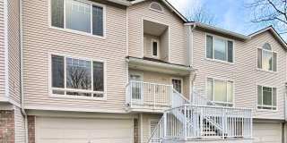Convenience at Your Doorstep – Townhome for Rent in Newcastle Gallery 1