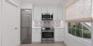 8745 Lakeside Boulevard Gallery 5