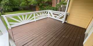 Large House Midtown Gallery 23