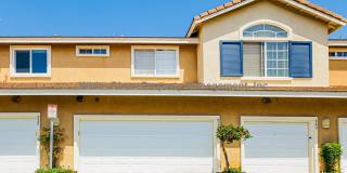 Bright & Updated 2BD/2.5BA Anaheim Condo with Dual Primary Suites, Patio & 2-Car Garage Bright & Updated 2BD/2.5BA Anaheim Condo with Dual Primary Suites, Patio & 2-Car Garage Gallery 17