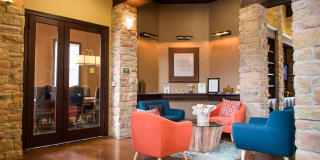 Oxford at Country Club Gallery 8