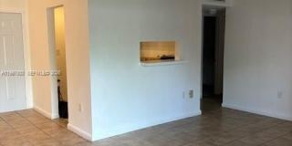 9493 SW 76th St Gallery 10