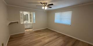 Fab 4 bed 2 bath 2 garage Gallery 6