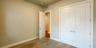 307 East Grove Creek Lane Gallery 46