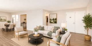 The Evalee Apartments Gallery 1