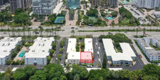 9940 Collins Ave Gallery 33
