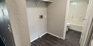 River Walk Apartments Gallery 51