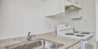 1244 SAVANNAH Place SE Gallery 18