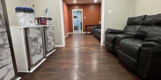 618 Deacon Street Gallery 4