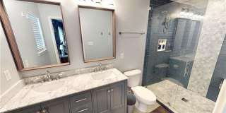 Amazing Three Bedroom Townhome in Southend! Gallery 20