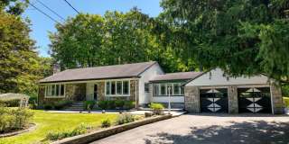 7 Old Mine Road Gallery 1