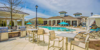 Boulevard at 3200 Gallery 5