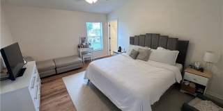 824 Greenleaf Circle Gallery 5