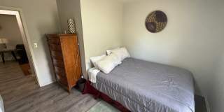 Stonegate Complex -- Fully Furnished and Utilities Included! Gallery 15