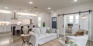 104 Cardinal Woods Court Gallery 6