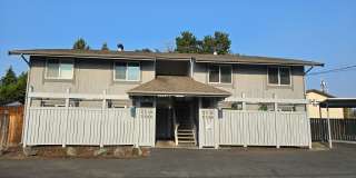 Upper Floor 2 Bedroom with Carport Upper Floor 2 Bedroom with Carport Gallery 1