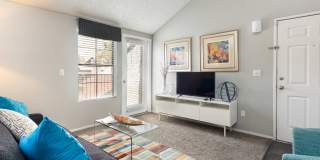 Boulevard @4201 Apartments Gallery 23