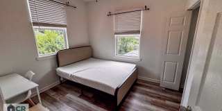 5bd/2ba Near Campus and Stadium! Available for 2026-2027! Text (510) 631-1171 Gallery 16