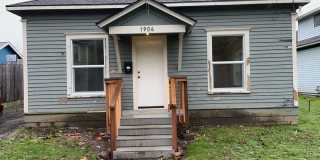 3 Bedroom Home for Rent, New kitchen, windows, flooring, and lights! Gallery 1