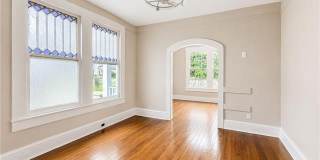 100 PAPWORTH Avenue Gallery 6