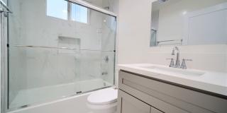 2011 S 8th Avenue Gallery 15