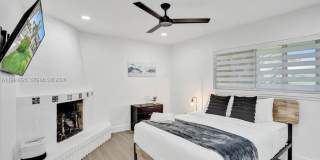 911 N Northlake Dr Gallery 40