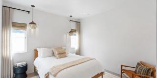 Fully Furnished Luxury Retreat in Pierpont! Gallery 18