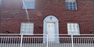 123 Pollock St Gallery 1