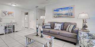 2BD/2BA/1CG in Vivienda West - a 55+Community Gallery 10