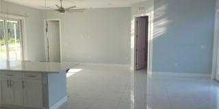 653 Foxchase Drive Gallery 27
