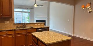 South Charlotte End-Unit Townhome with Main-Level Primary Suite & Bonus Room Gallery 6